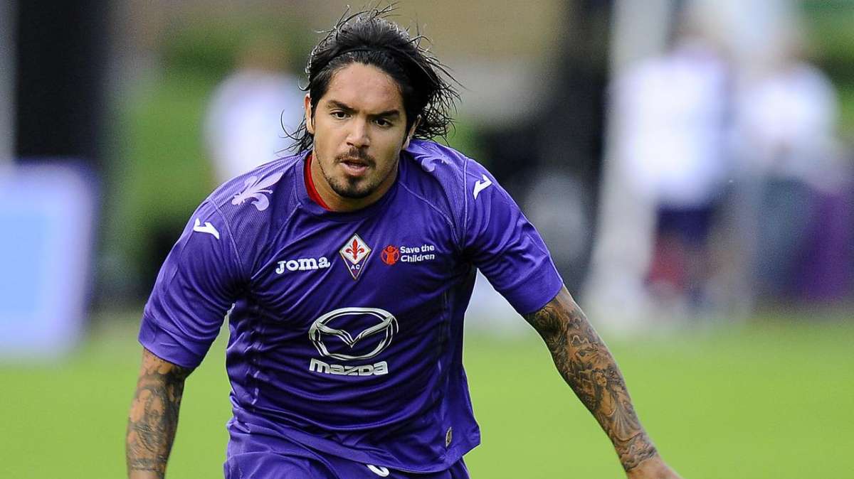 Pillole di mercato. Vargas colpo last minute?