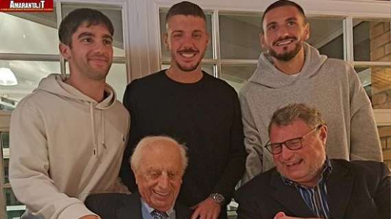 Fernandez, Esciua, i giocatori