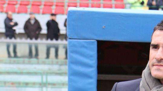 Lucarelli a un cronista di Pisa: "Non vorrai mica insegna' a babbo a..."