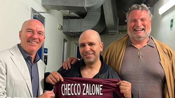 La maglia di Checco Zalone