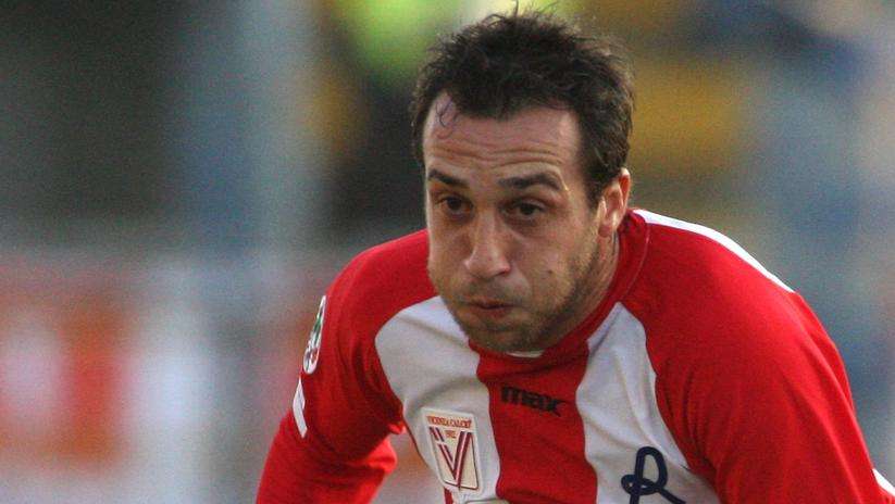 Sgrigna al Livorno, Paulinho al Vicenza?