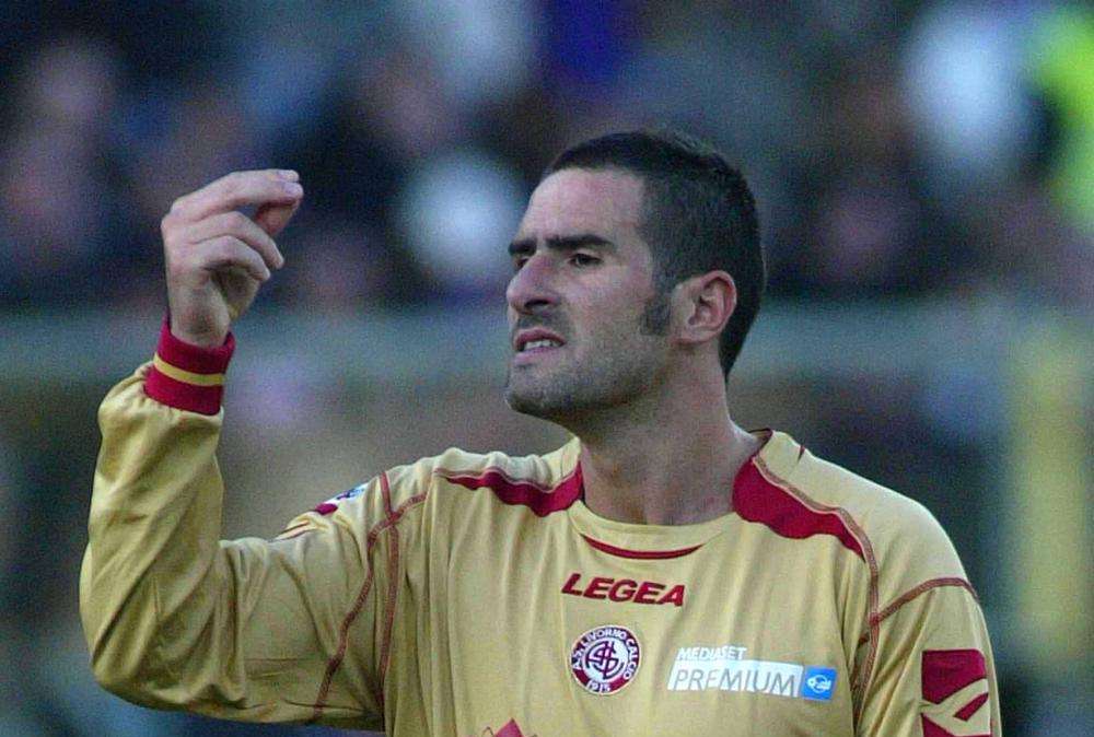 Lucarelli rifiuta il Napoli, l'ex amaranto rimane al Parma