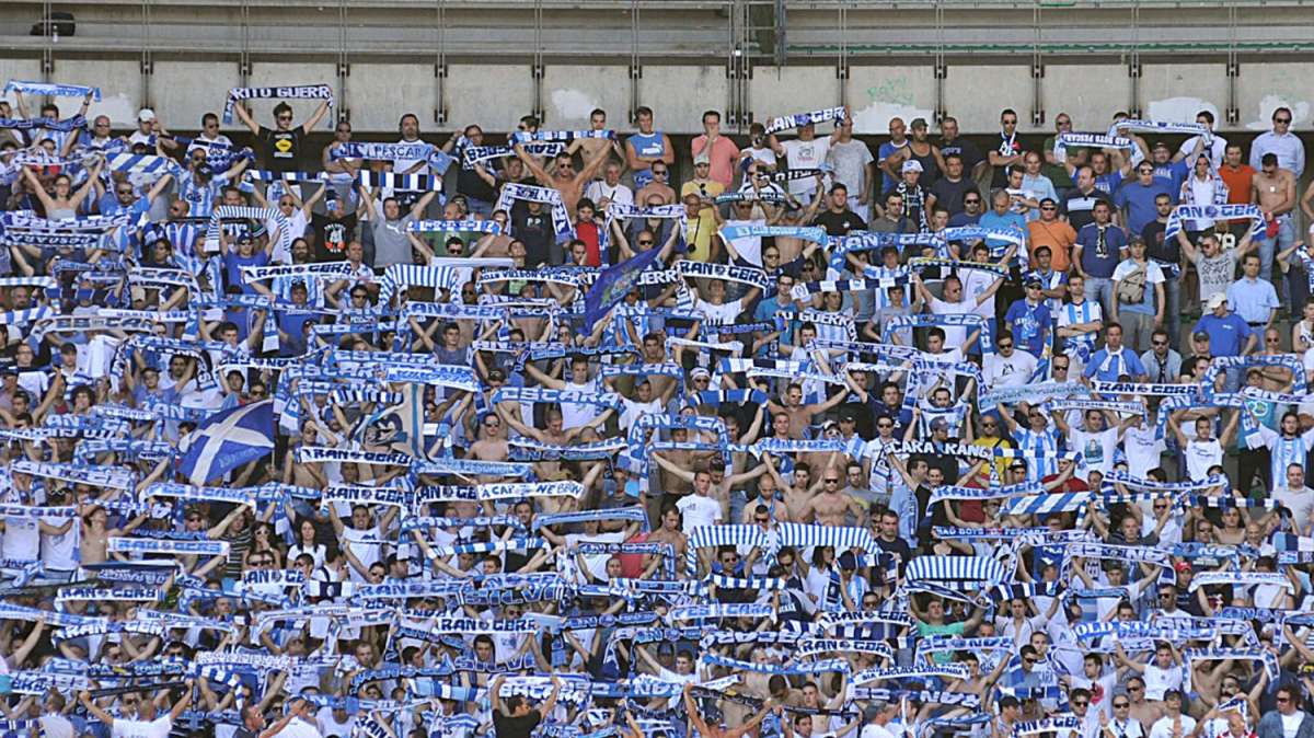 Il Pescara chiama i tifosi, contro il Livorno biglietti a un euro