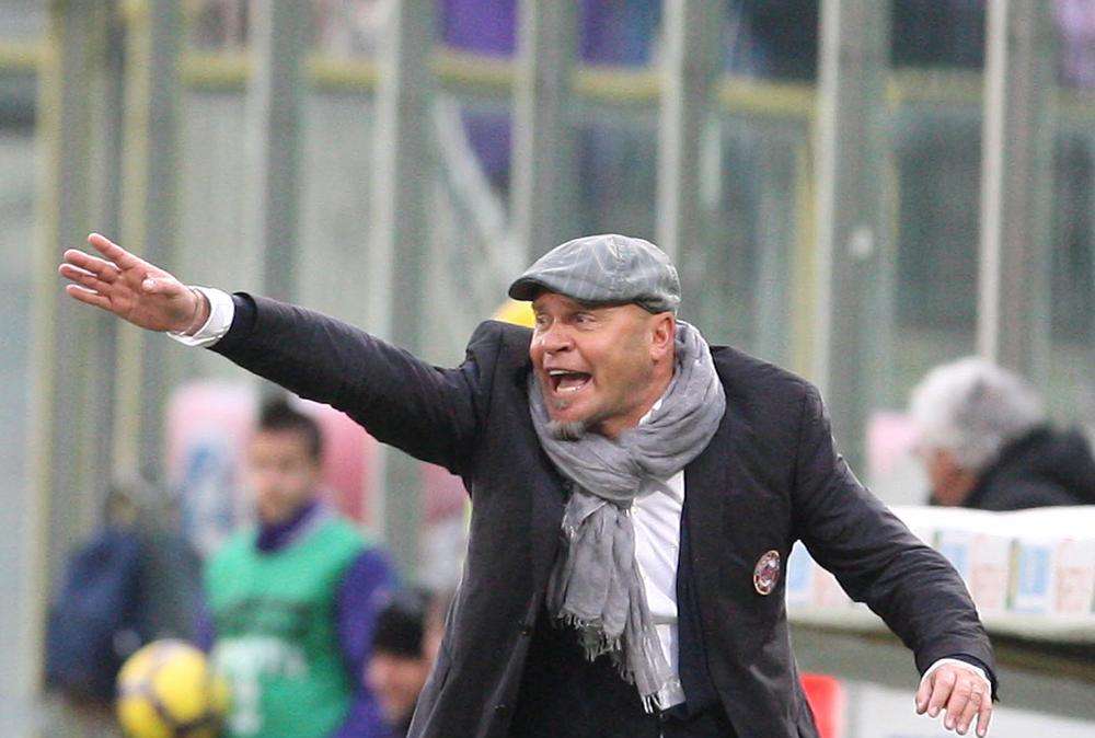 Spinelli esonera Cosmi e richiama Russo e Ruotolo