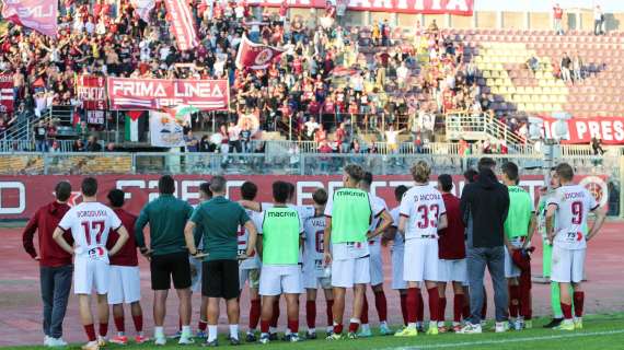 Il Livorno sotto la Nord 