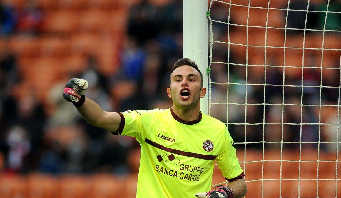Ex amaranto. Lazio col rebus portiere, spunta Bardi