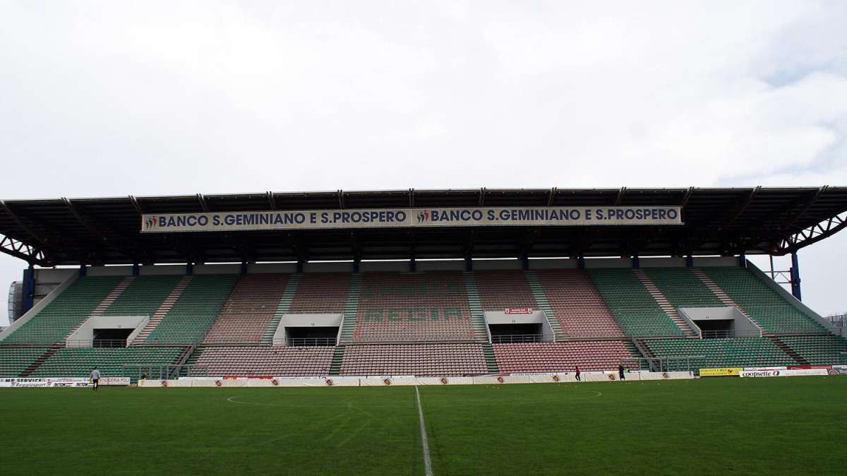Il Sassuolo saluta Modena, in A giocherà a Reggio Emilia