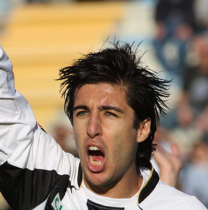 Pillole amaranto. A Marassi un punto d'oro