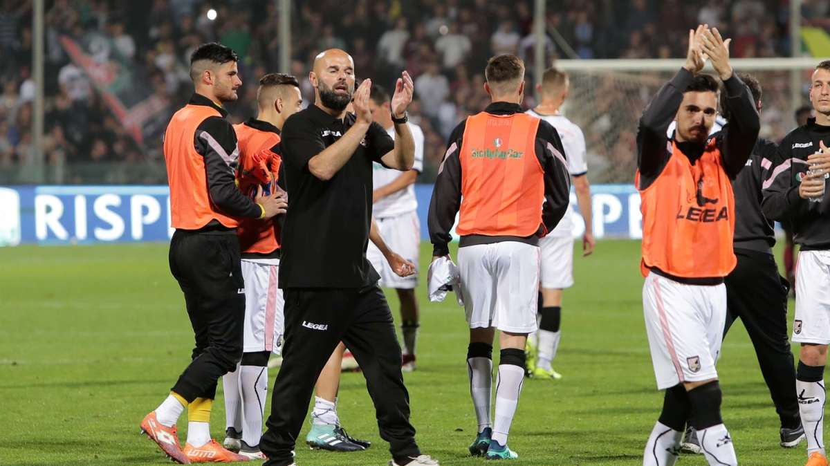 Serie B. Top e flop dopo un terzo di campionato, Palermo e Pescara su, Crotone e Benevento giù