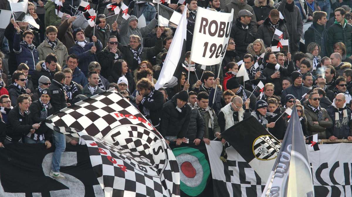 Conosciamo la Robur Siena, prossimo avversario degli amaranto