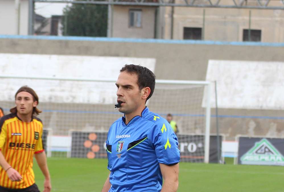 Arbitro. Marini per Livorno-Ascoli