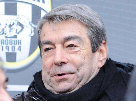 Spinelli in visita alla squadra, Amaranto compatti