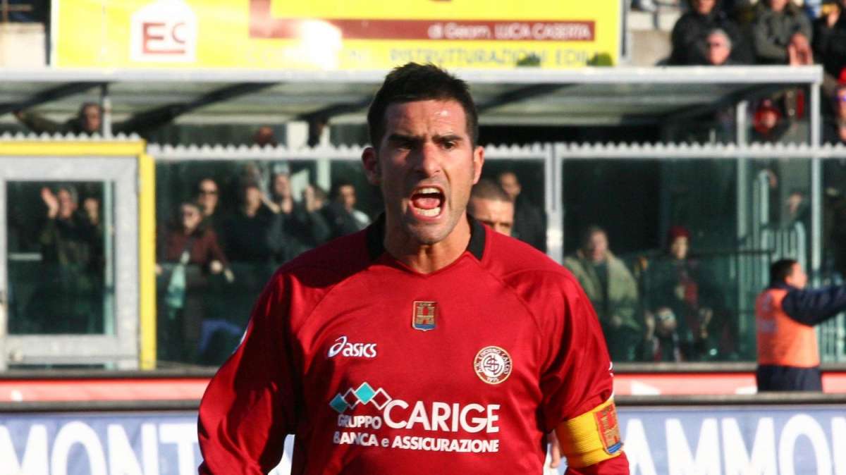 Lucarelli è tornato a Parma e lì vuol rimanere