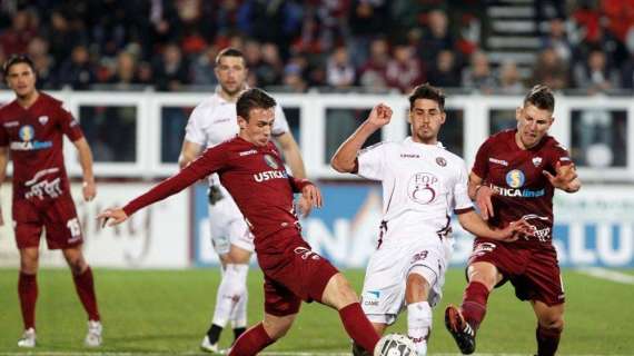 Livorno, a Trapani vince la noia: 0 a 0