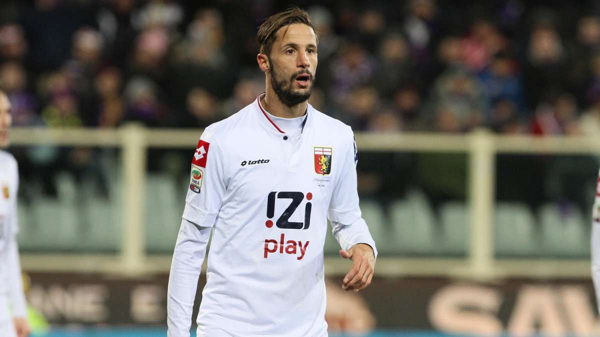 Ufficialità. Luca Antonini è un nuovo giocatore amaranto