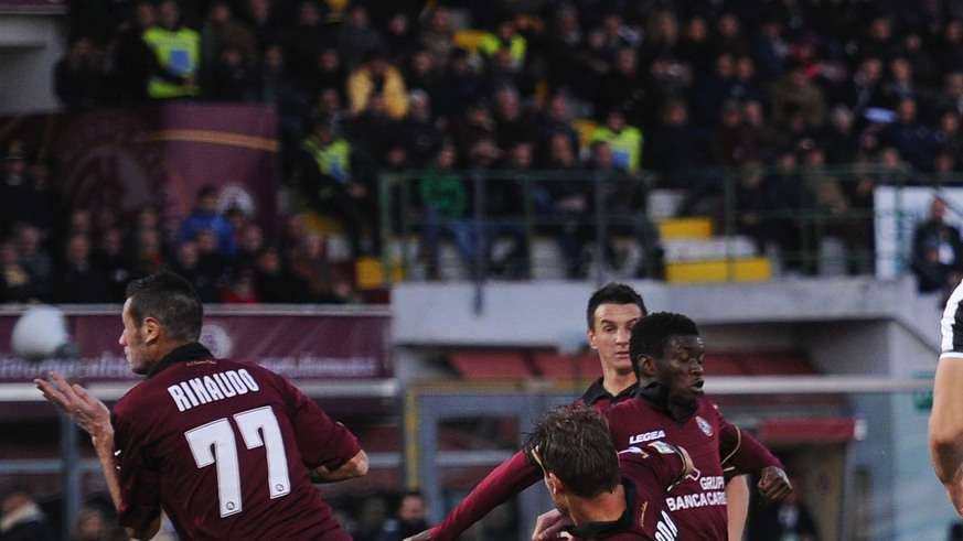 Il Livorno nella ripresa cede il passo alla Juventus, 0 a 2