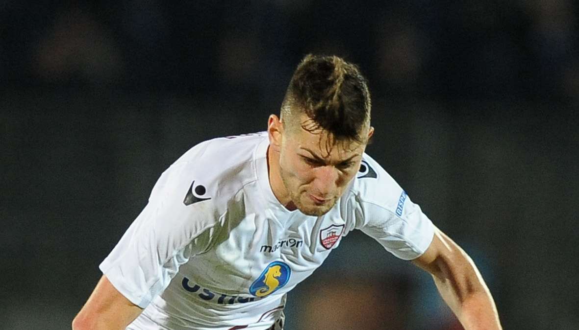 Zampa nome nuovo per la mediana, attenzione al Crotone