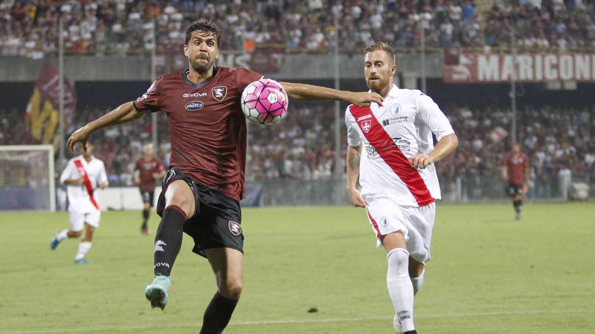 Mercato. Sky: "Accordo raggiunto per Calil"