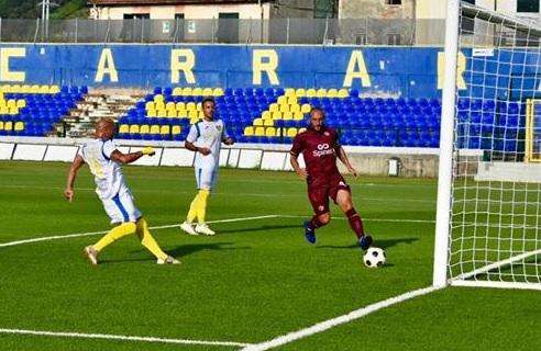 Spettacolo e gol per il Livorno sul campo della Carrarese, 2 a 4