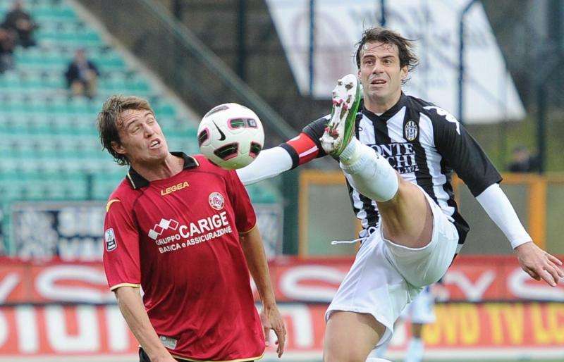Il Genoa si allontana, Bernardini pronto a restare a Livorno