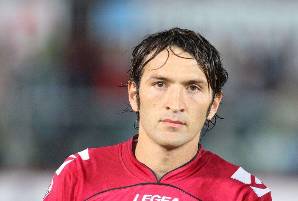 Il Livorno dura mezzora, poi l'Inter prende il volo: 3 a 0