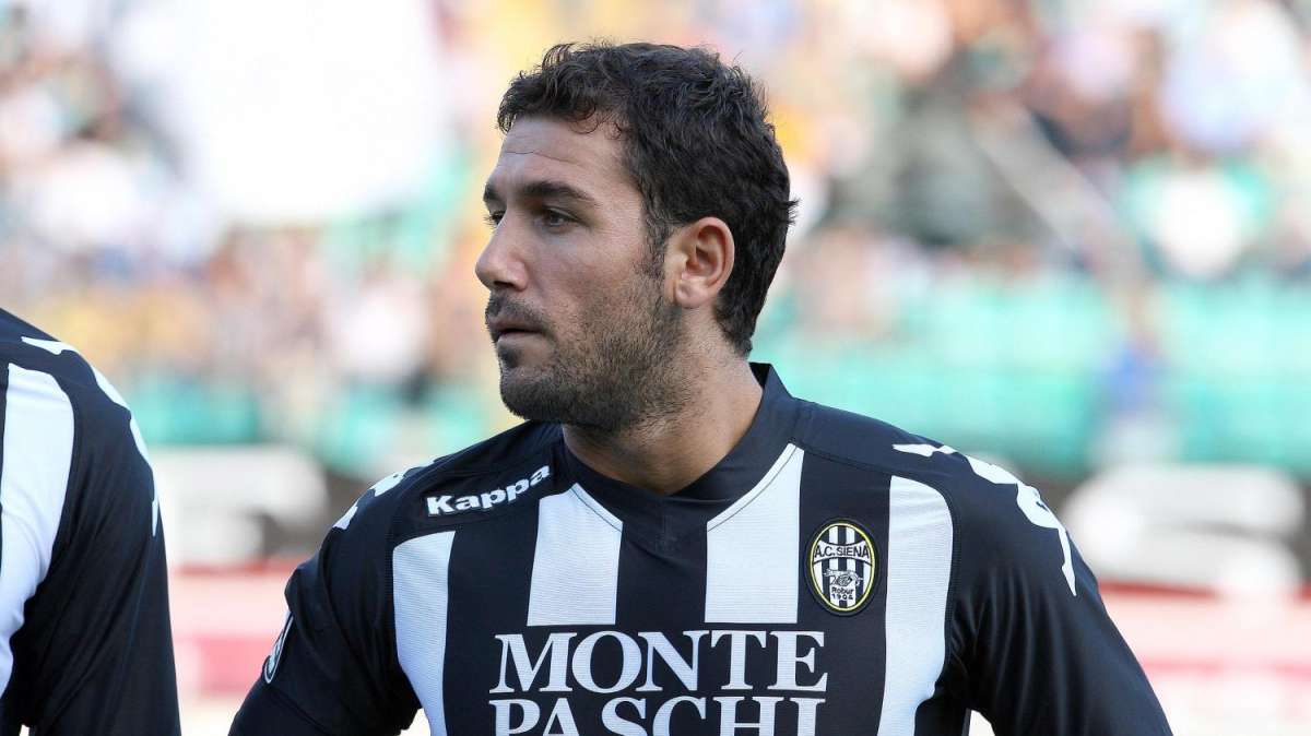 Troianiello, c'è l'ok del mister. Surraco, situazione caos