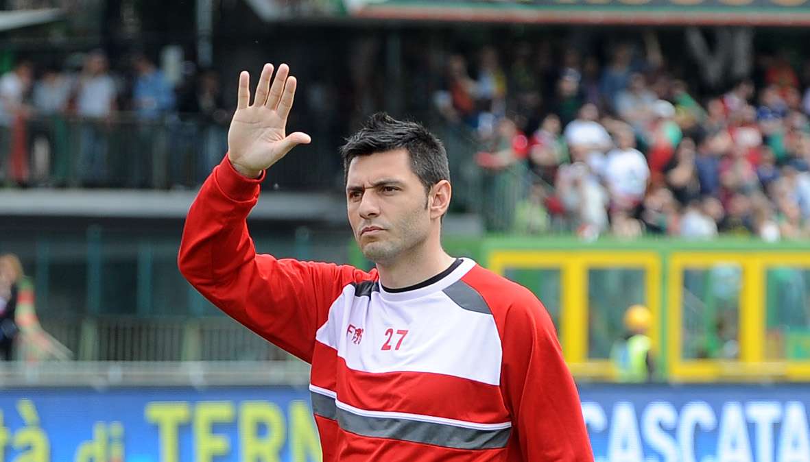 Sondaggi della Juventus per Amelia?
