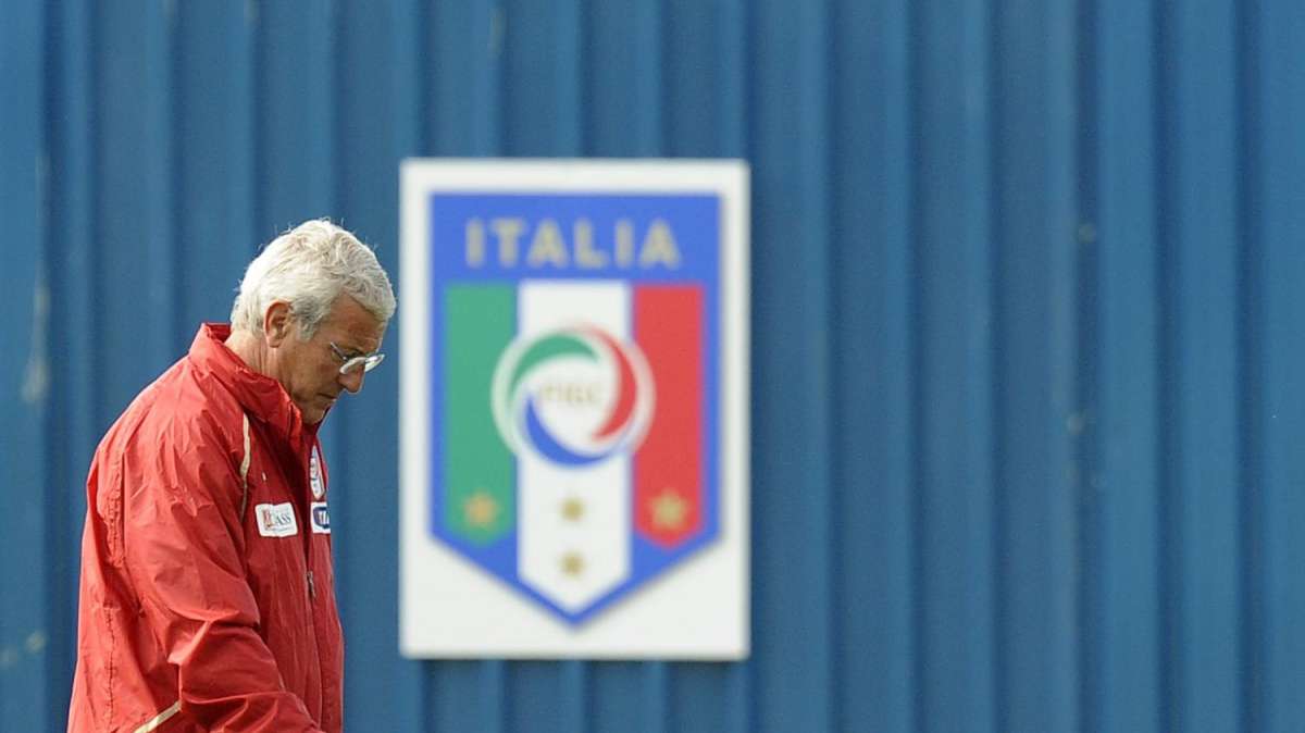 Anche stavolta a Livorno si ritrovano i "gufi" anti-Lippi