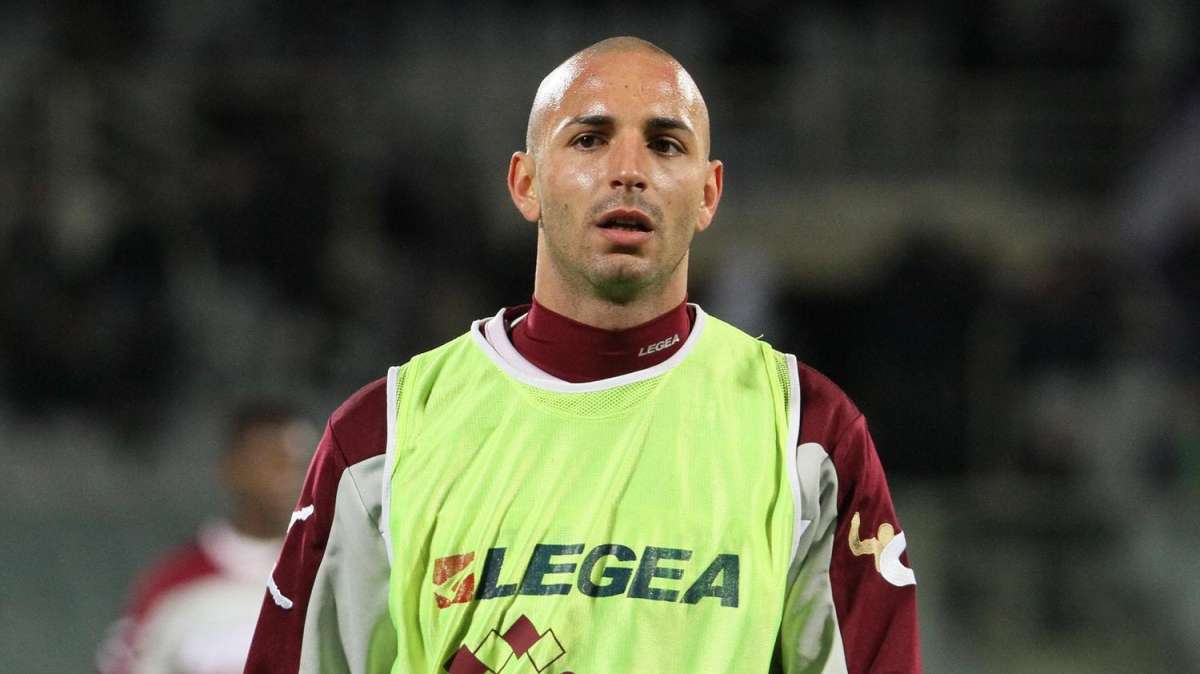 Mariga e l'ex amaranto Schiattarella ammoniti, salteranno la sfida con il Livorno