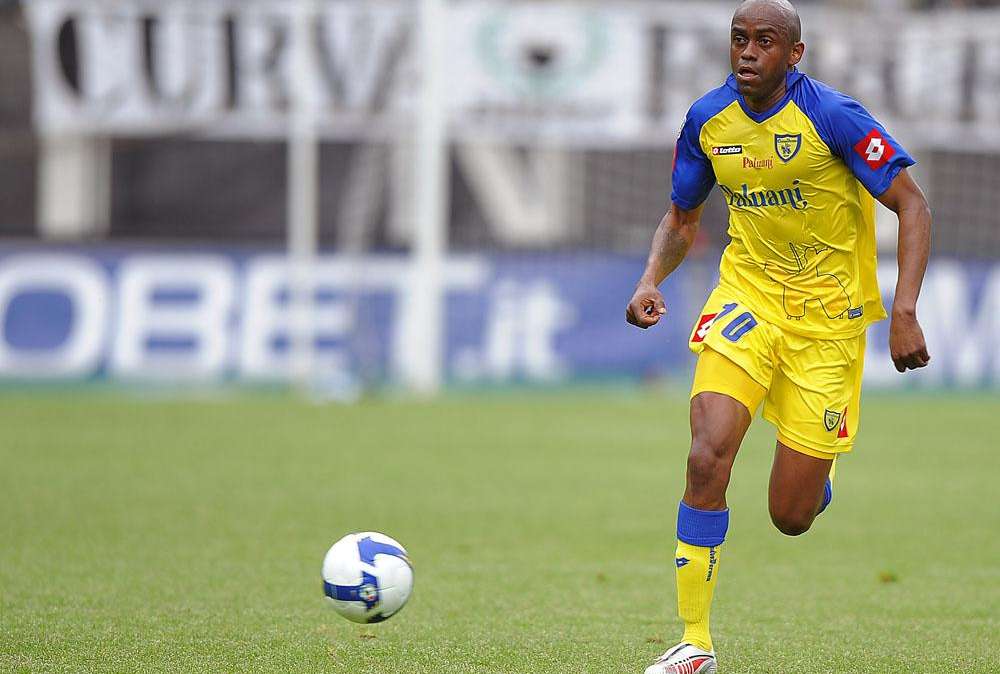 Chievo al completo domani contro il Livorno