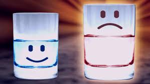 Editoriale, Il bicchiere è mezzo pieno o mezzo vuoto?