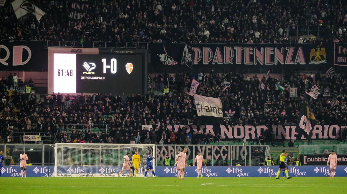 Invasione rosanero...