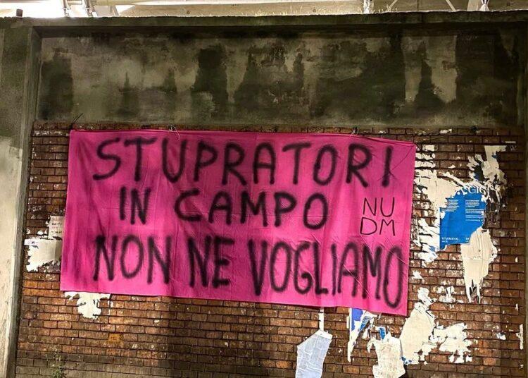 Lo striscione della discordia 