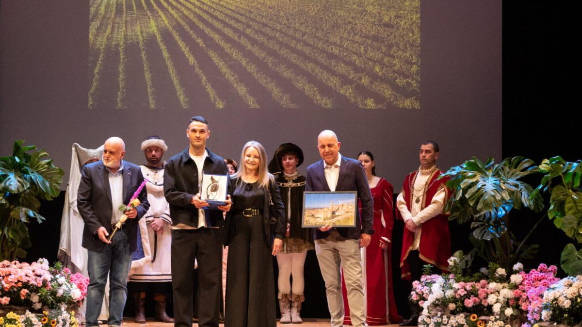 Tonoli premiato al Gran galà dello sport 