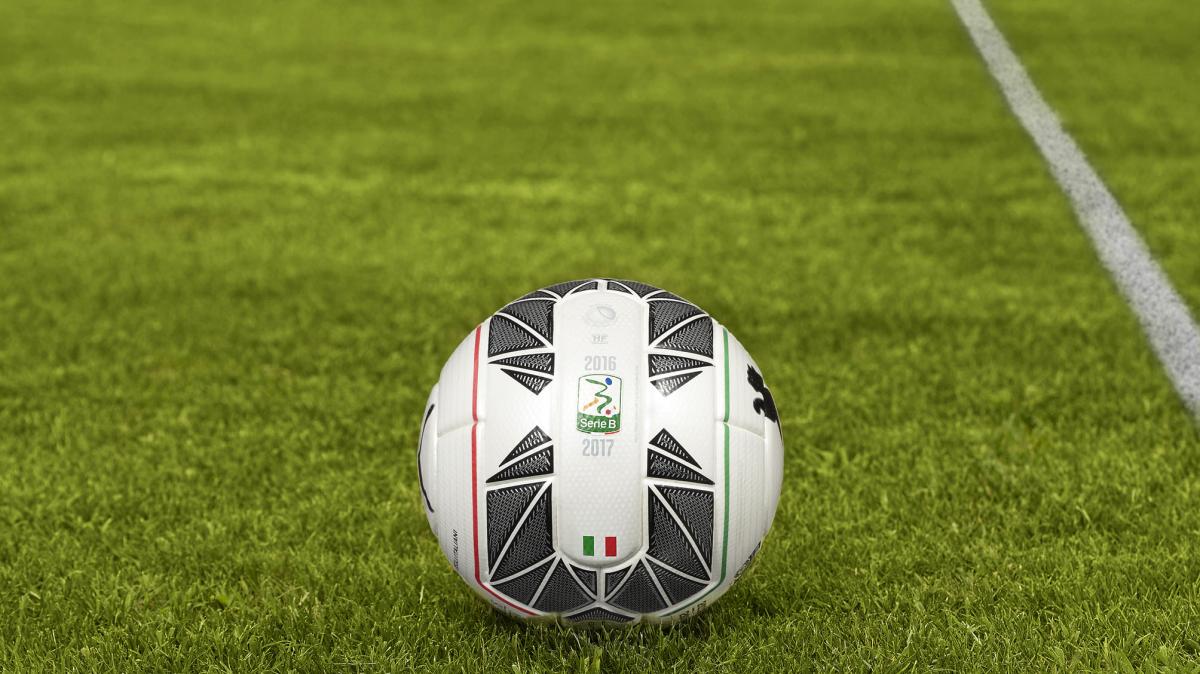 Editoriale, Undici gare per confermarsi