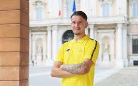 Resto del Carlino – Nieling, l’orange al Braglia col fratello in curva
