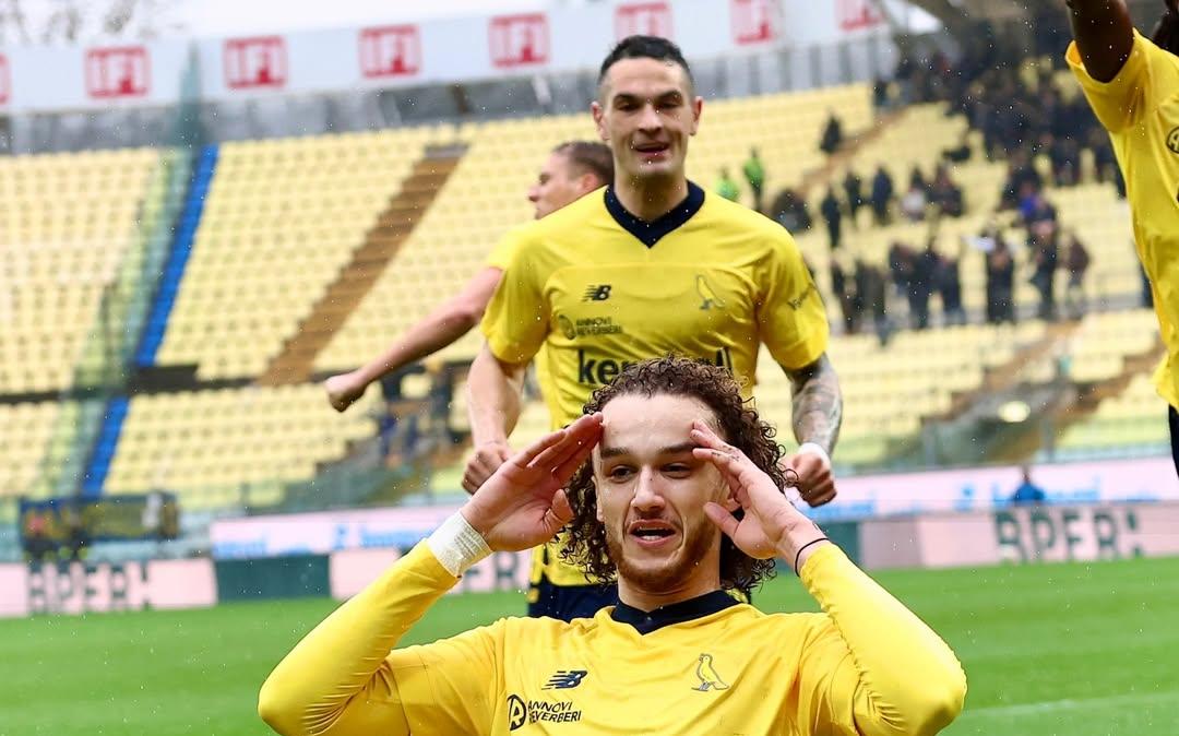 Le pagelle dei canarini