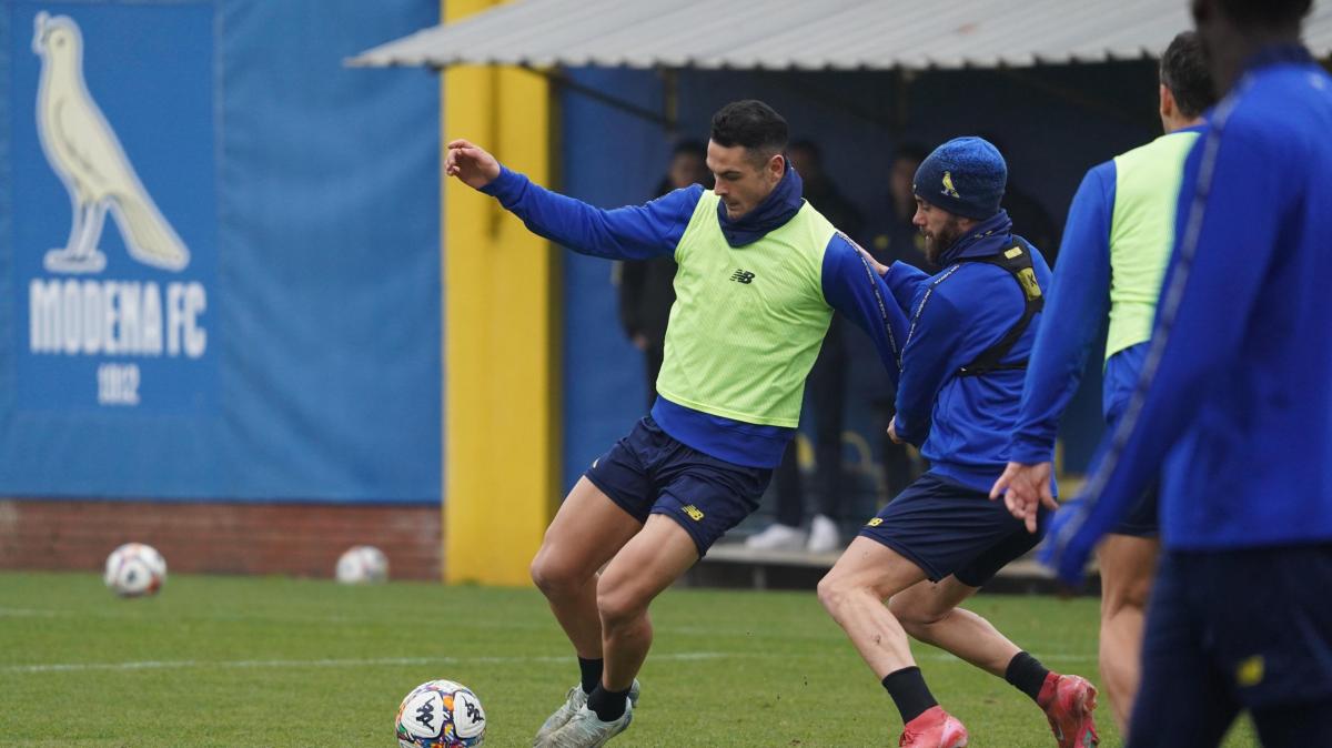 Canarini  al lavoro per  il match  con il Frosinone