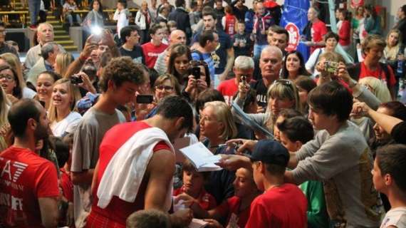La folla a Bormio per l'EA7