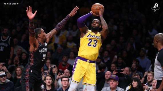 LeBron ed il mercato dei Lakers: "Melo e Anthony Davis? Magari"