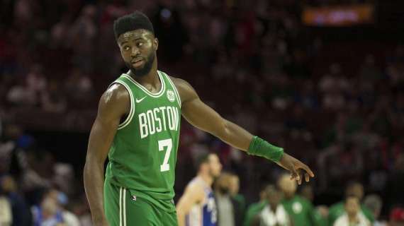 I Celtics vanno oltre anche al dramma di Jaylen Brown