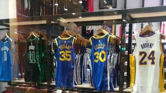 L'attesa è finita: ha aperto l'NBA Store di Milano, con una esclusiva