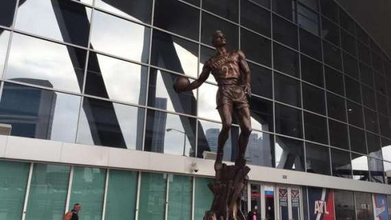 Atlanta celebra Dominique Wilkins: svelata la statua in suo onore