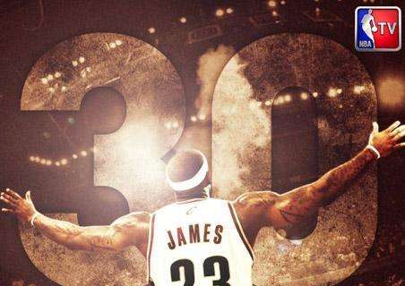 LeBron James è sempre più nella storia con la sua incredibile gara 3