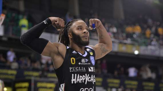 Banks passa alla Fortitudo, rinnovo Bramos con la Reyer Venezia