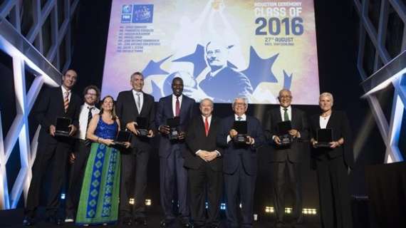Sette nuovi Hall of Famers FIBA, Calderon si ritira