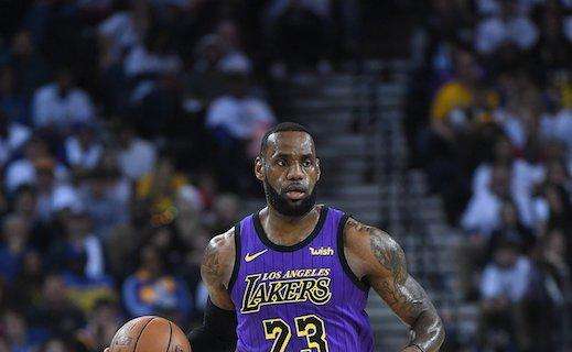Il fallimento dei Los Angeles Lakers e le ombre su LeBron: un'analisi