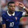 Francia 4-6 Inglaterra | Mbappé se acerca a la Bota de Oro en un festival de goles...