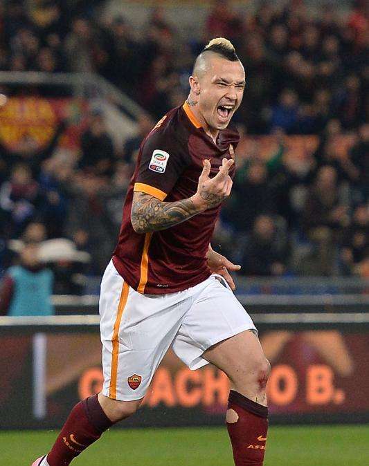 Nainggolan: "Si el Madrid ya no quiere a Cristiano, que venga a la Roma"