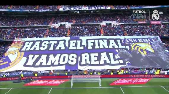 FOTO y VÍDEO - Gran tifo para animar al Madrid en el Bernabéu